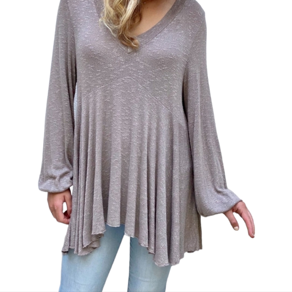 COBBLE STONE L TAUPE LONGSLEEVE BOHO COTTAGE V-NECK TUNIC